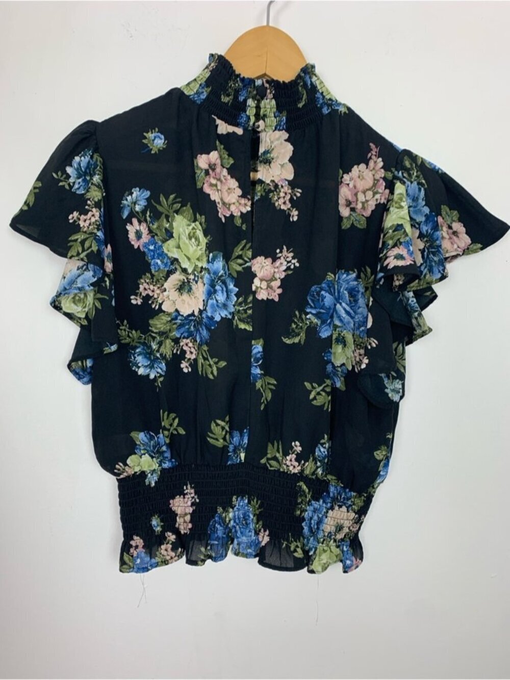 Shinestar Flutter Sleeve Blouse - Picture 5 of 8